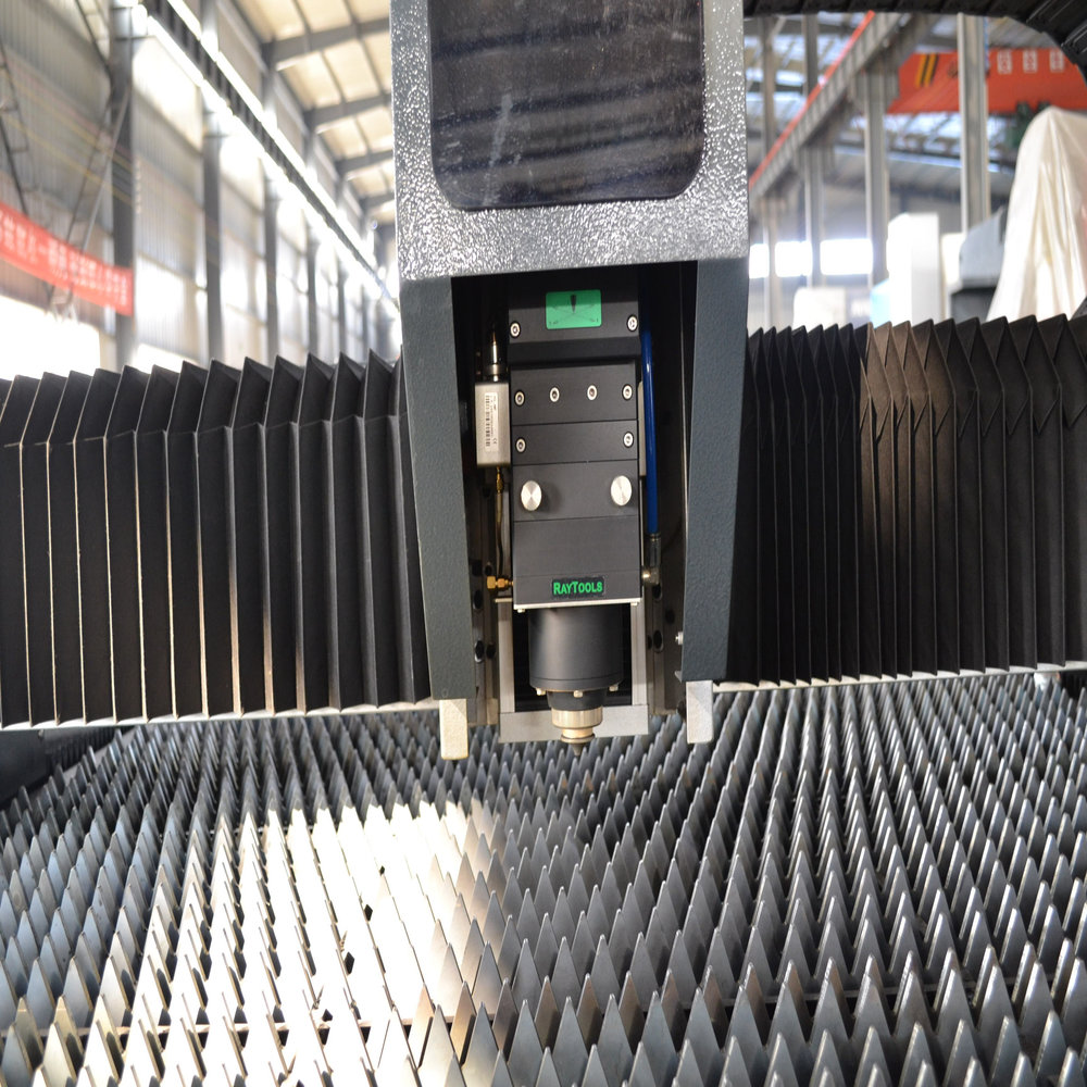 Industriële CNC metaalbewerkin - Industrial Laser Metal Cutter recensie en prijs